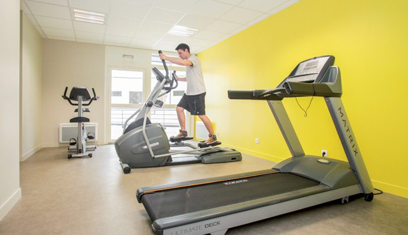 Orléans 市区Résidence Etudiante骑行11分钟到Université d’Orléans
